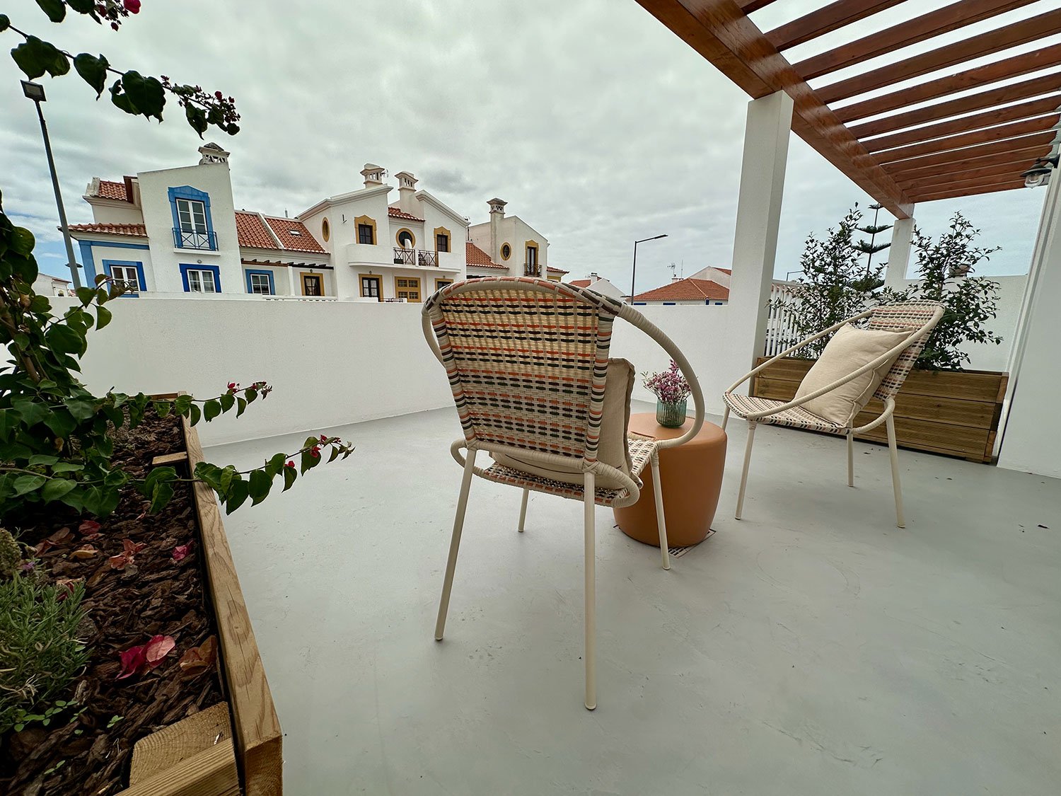 Alentejo Charm House - Top Room in Milfontes